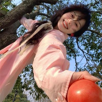 辣妹与恐龙